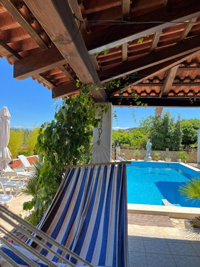 Gorana Apartman With Swimming Pool Leilighet Jelsa  Eksteriør bilde