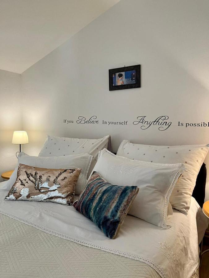 Gorana Apartman With Swimming Pool Leilighet Jelsa  Eksteriør bilde